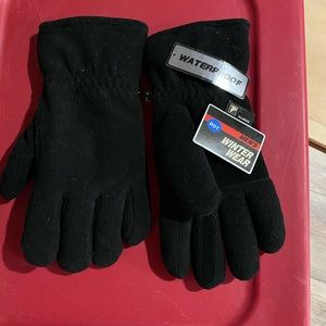 Brand new never used mens gloves